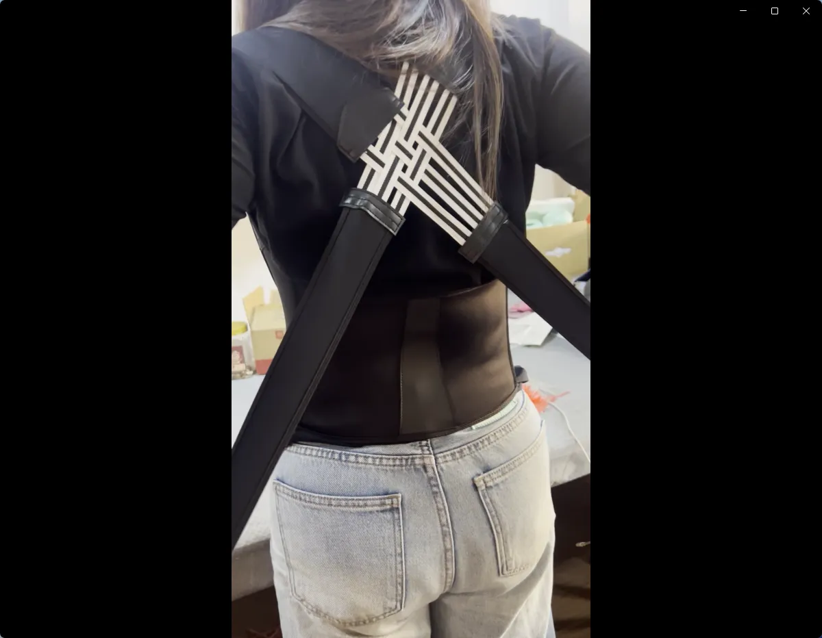 POSTURE DELUXE photo review
