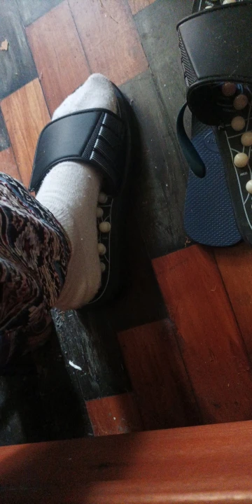 FeetyFirst Acupressure Massage Slippers photo review